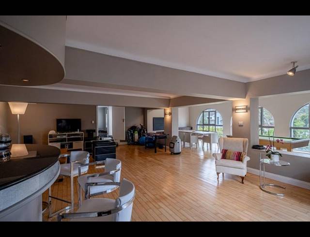 5 BEDROOM HOUSE FOR SALE IN LINKSIDE